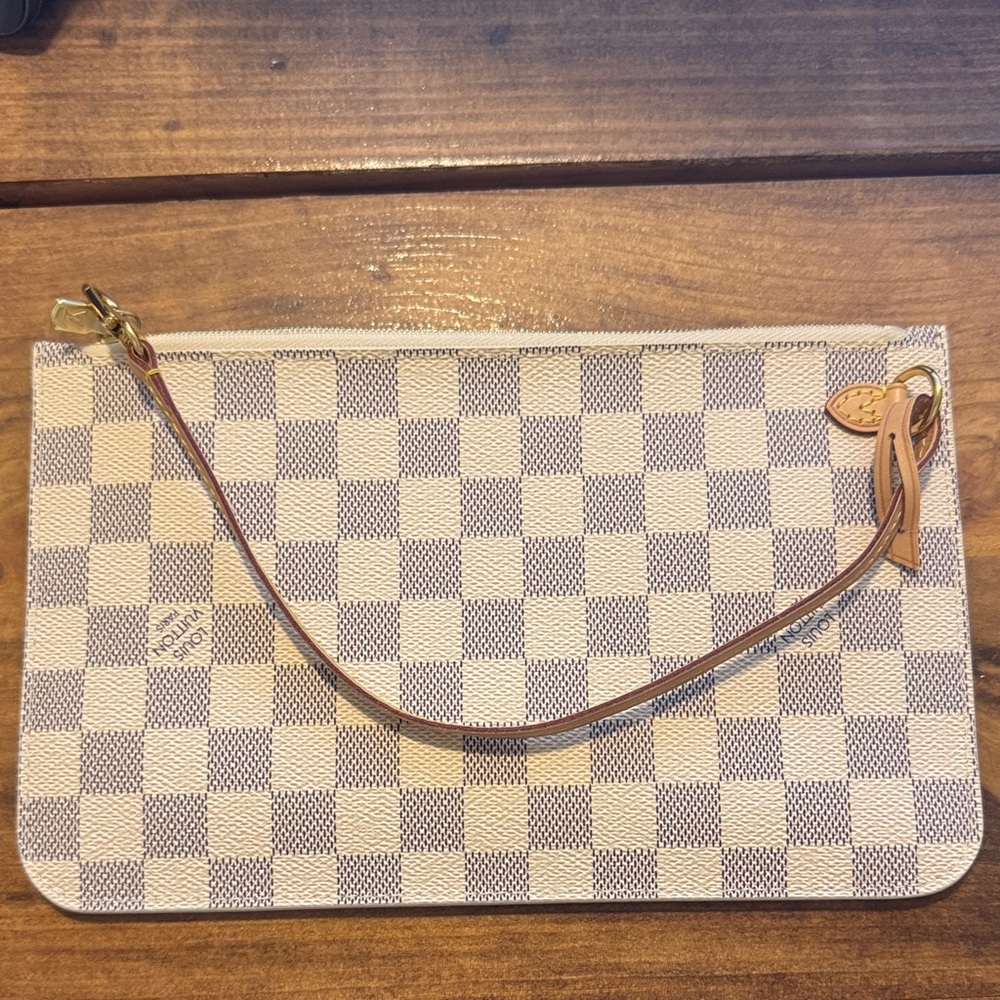 Louis Vuitton White and Gray Checkered Clutch